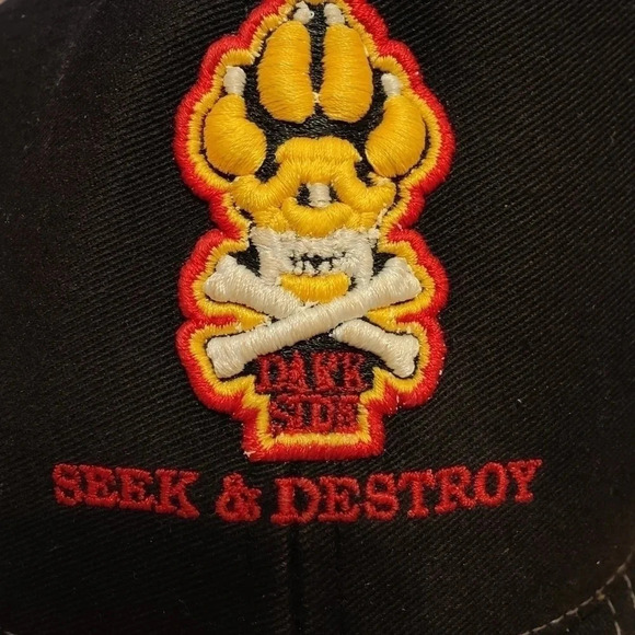 Dark Side Seek & Destroy hat cap, snap-back adjustable one-size, mesh back - Picture 2 of 8